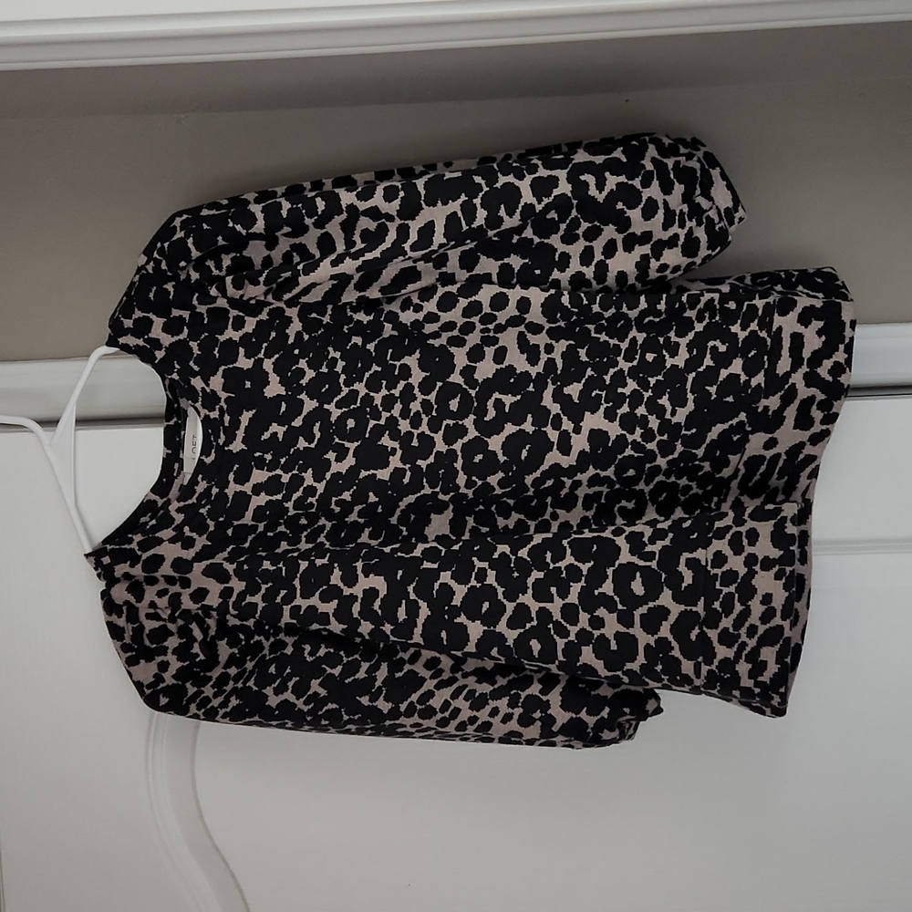 LOFT puff sleeve sweatshirt